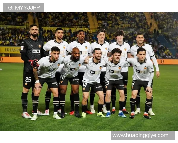 西班牙足协宣布新赛季西甲转播权协议,球迷期待看好比赛 西班牙足协宣布新赛季西甲转播权协议,球迷期待看好比赛